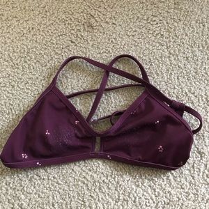 Jolyn Vent triangle top